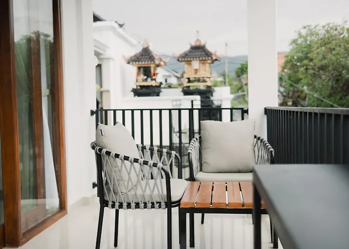 Lemon Tree Bali 5* ロヴィーナ