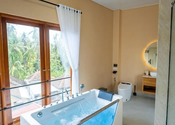 Lemon Tree Bali 5* ロヴィーナ