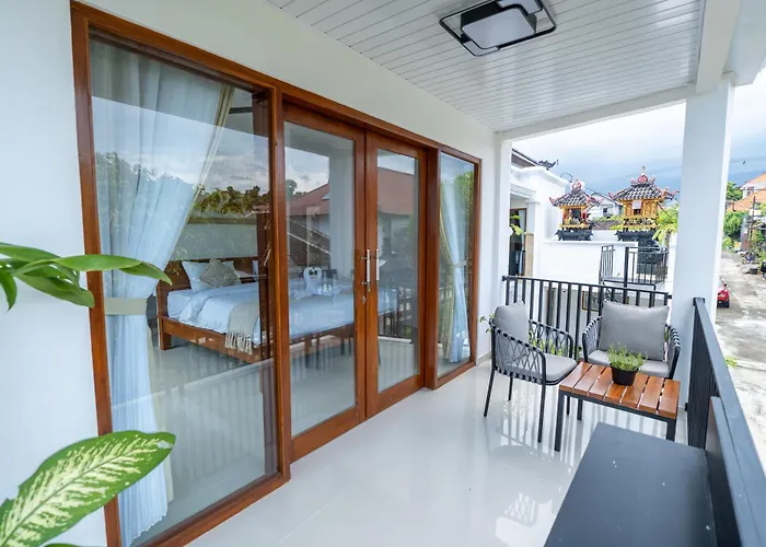 Lemon Tree Bali 5* ロヴィーナ