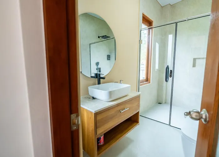 イン Lemon Tree Bali 5*